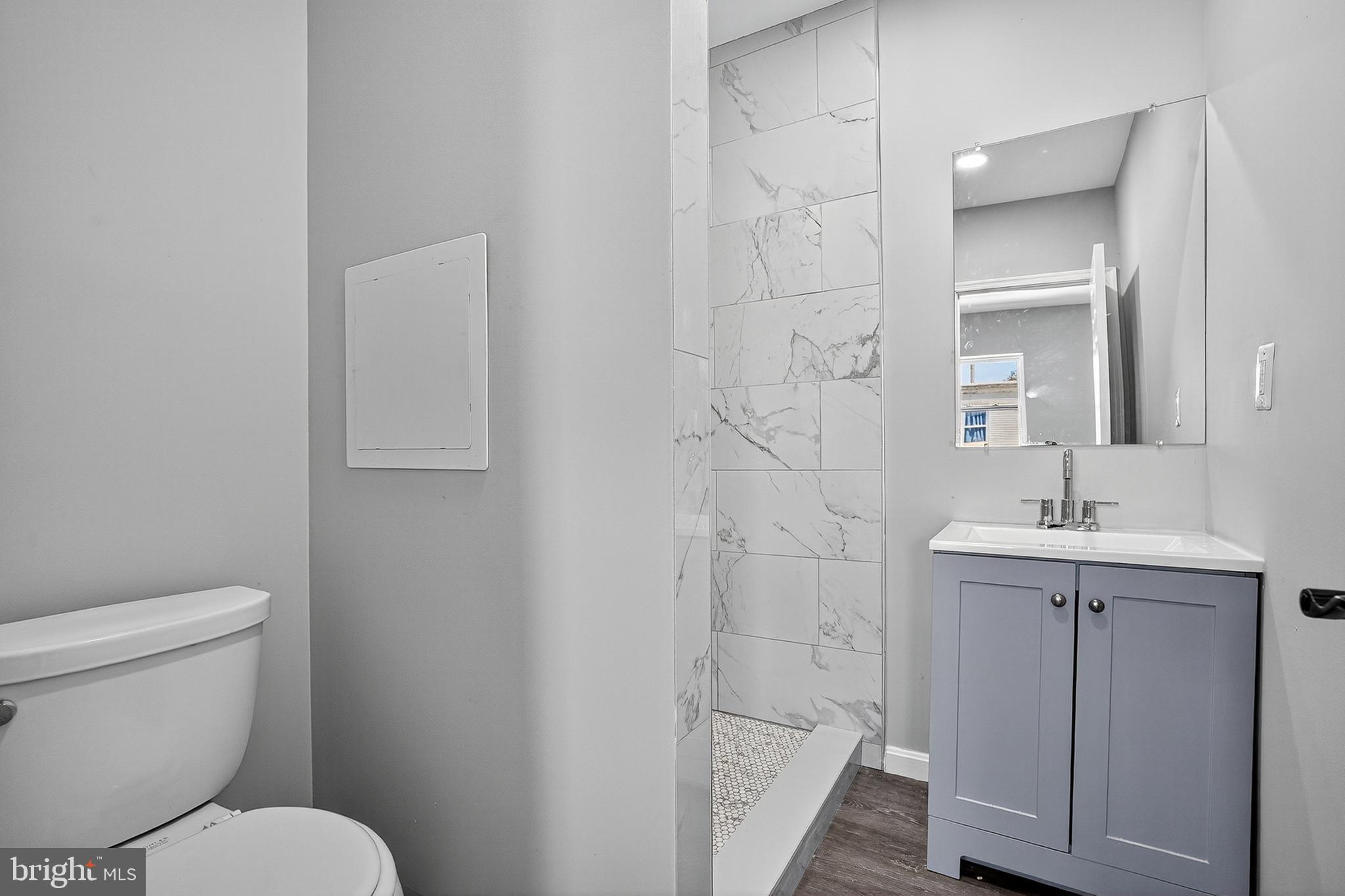 HIGHLANDTOWN - Residential