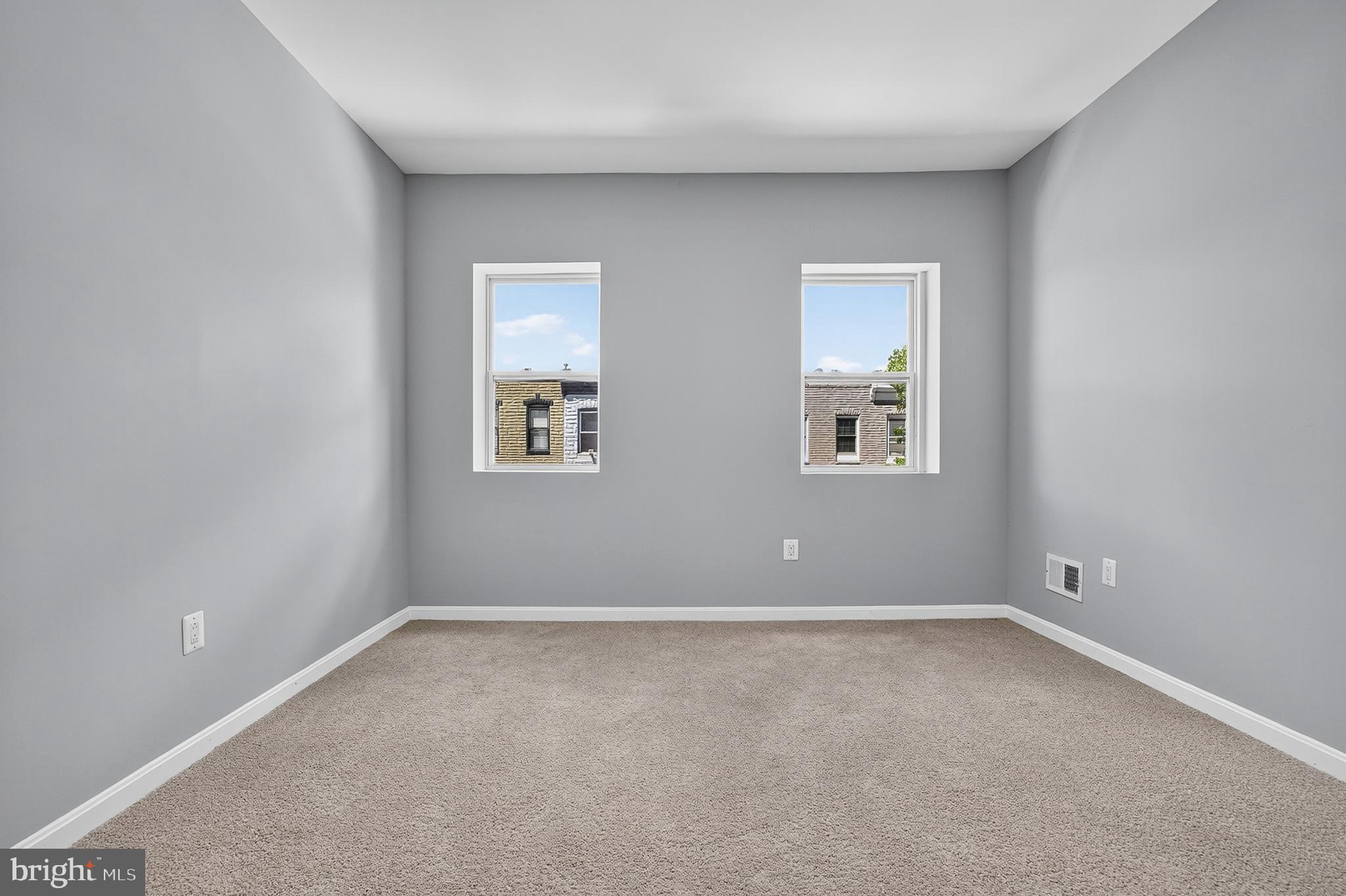 HIGHLANDTOWN - Residential