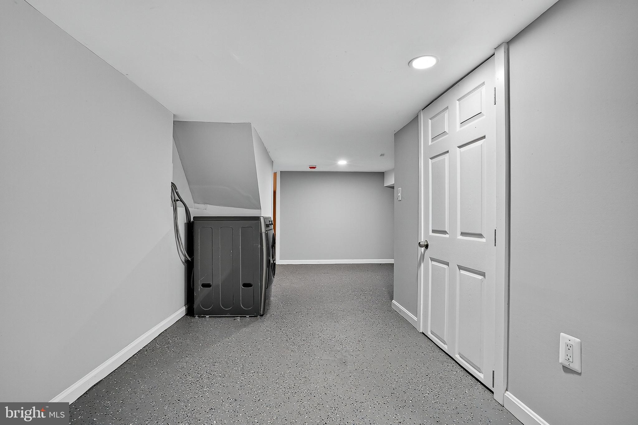 HIGHLANDTOWN - Residential