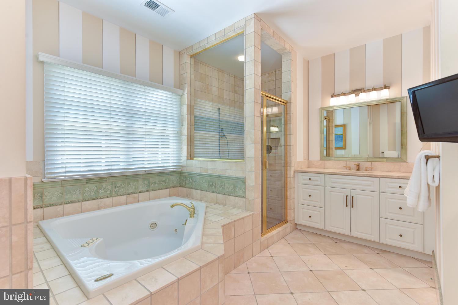 BALLANTRAE - Residential