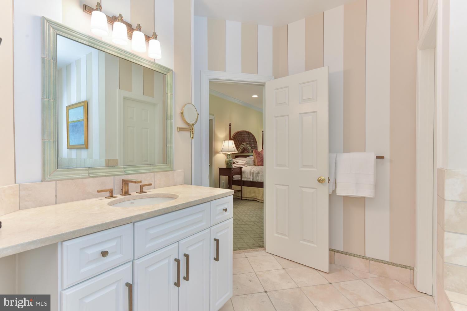 BALLANTRAE - Residential