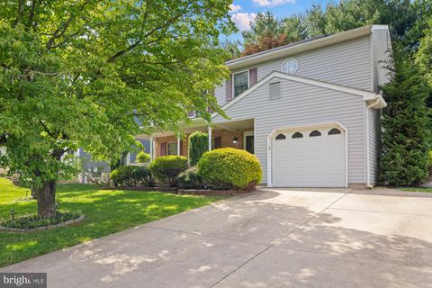 Homes For Sale - 354 Point To Point Road<br/> BEL AIR, MD 21015
