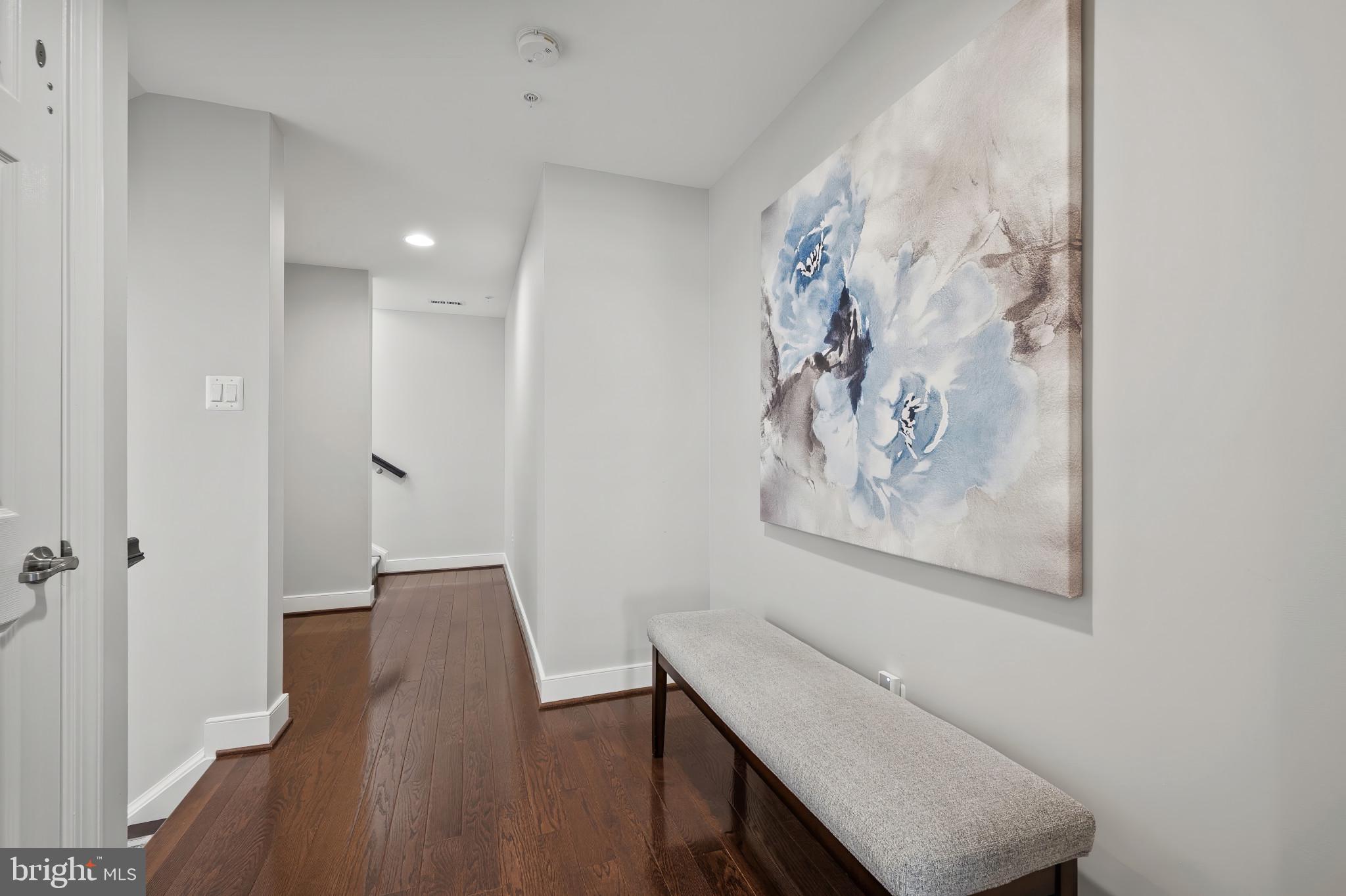 CROWN FARM - Residential