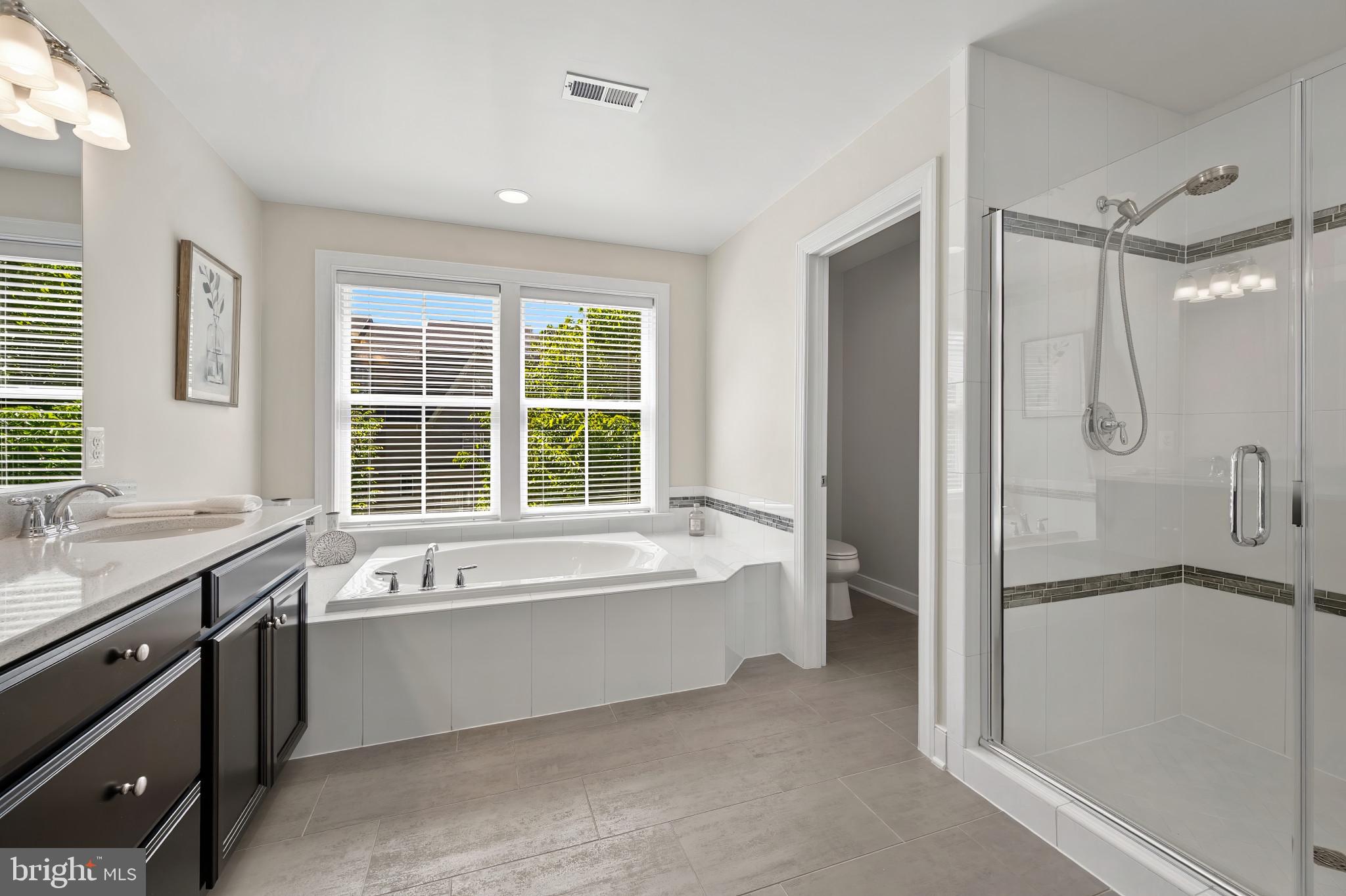 CROWN FARM - Residential
