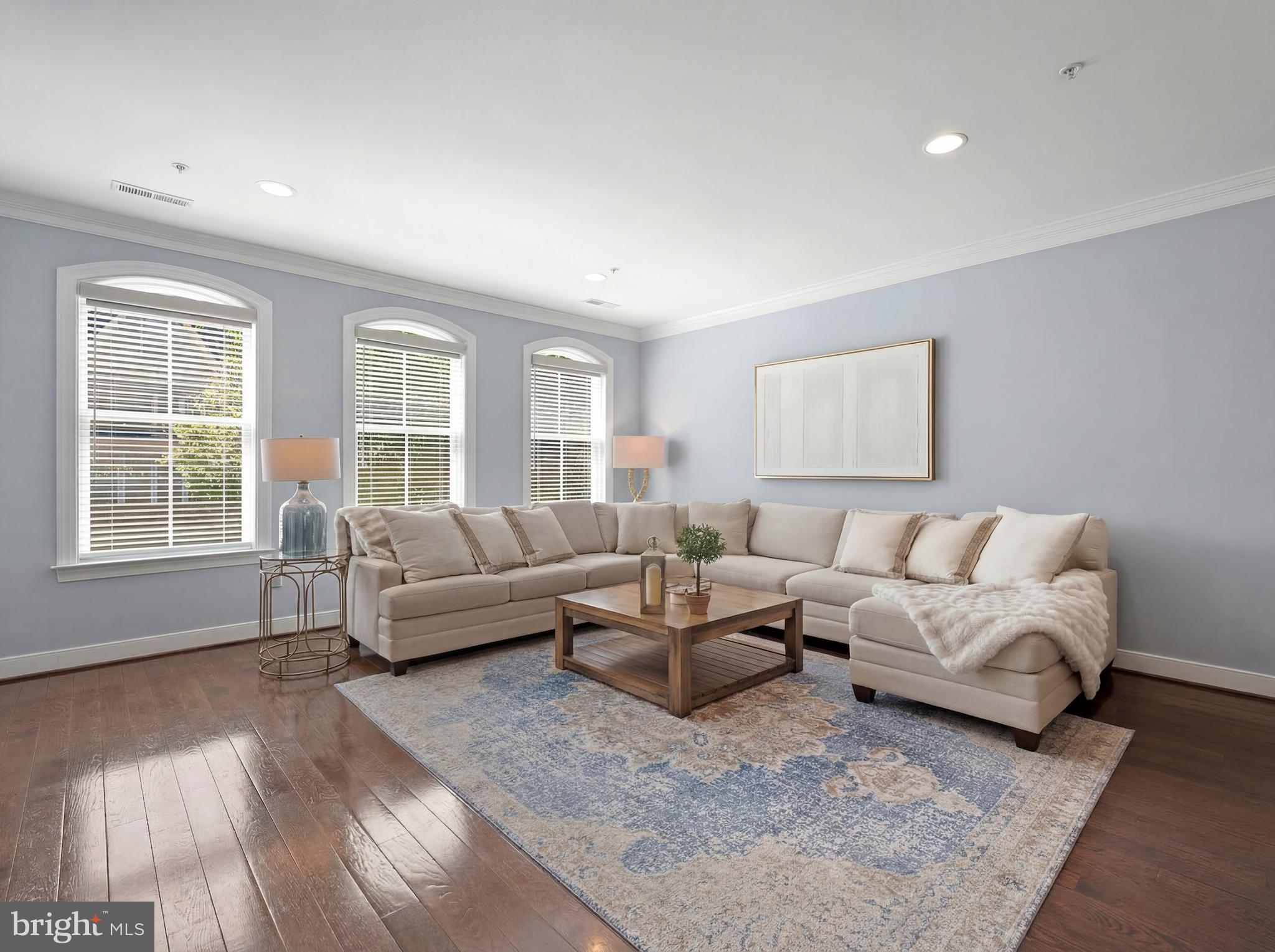 CROWN FARM - Residential