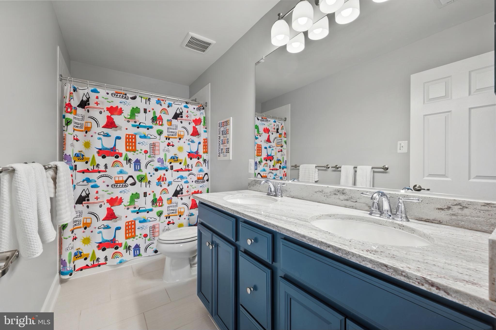 CROWN FARM - Residential