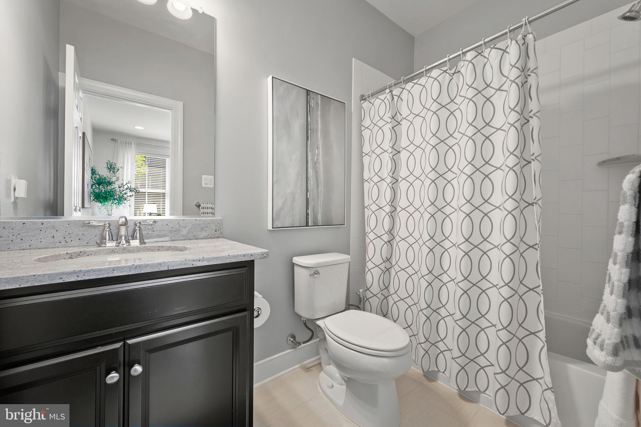 CROWN FARM - Residential