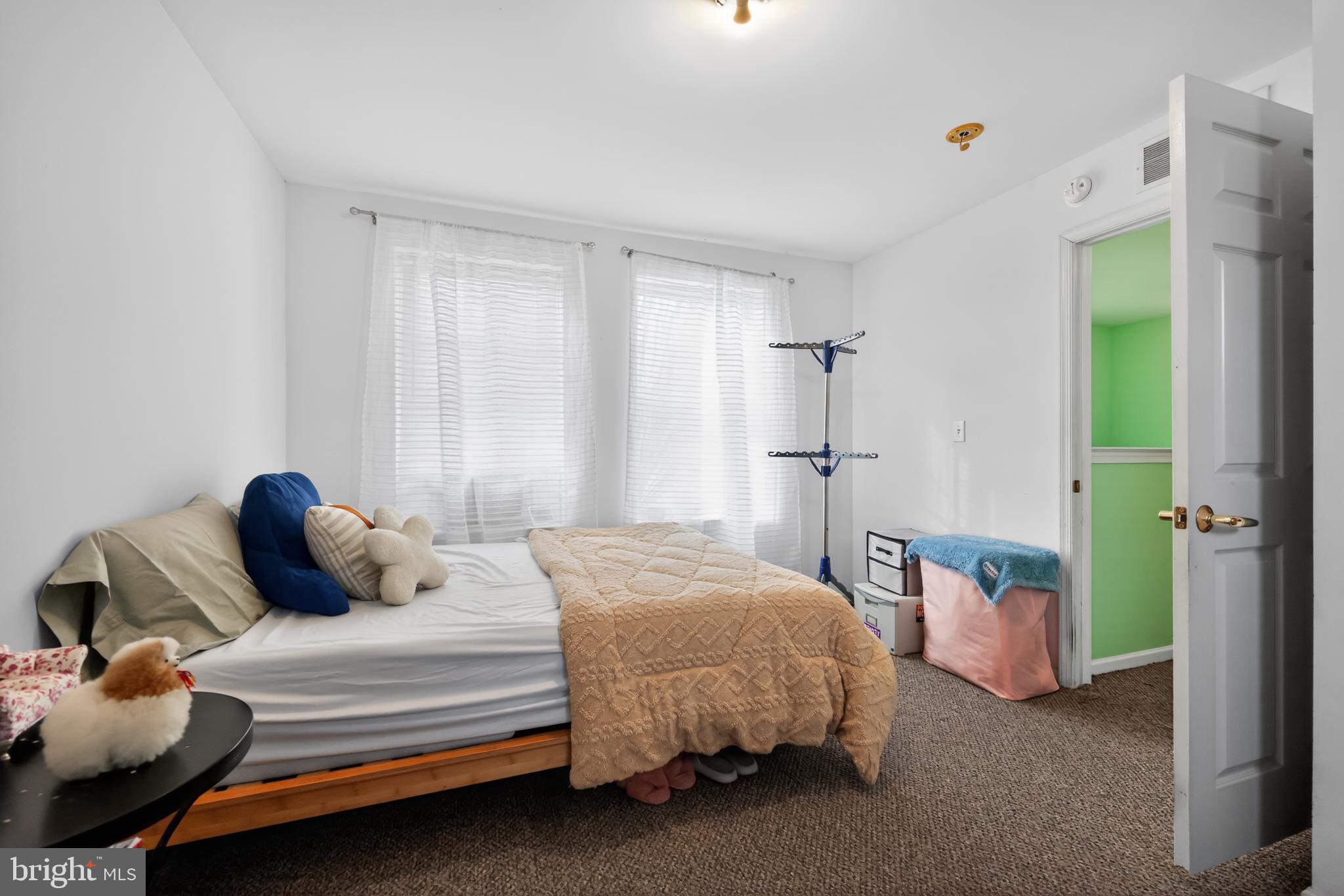 MILL CREEK - Residential