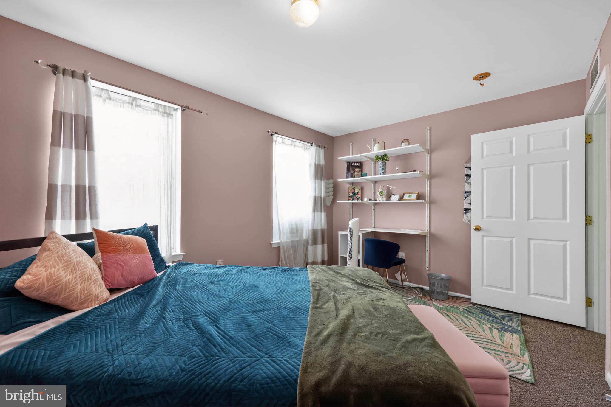 MILL CREEK - Residential