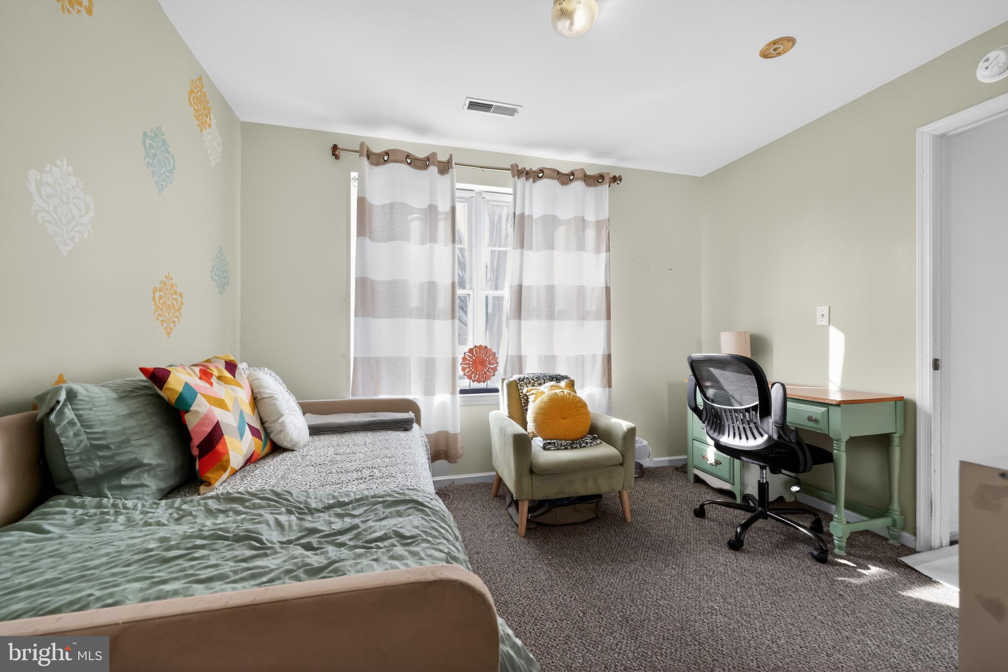 MILL CREEK - Residential