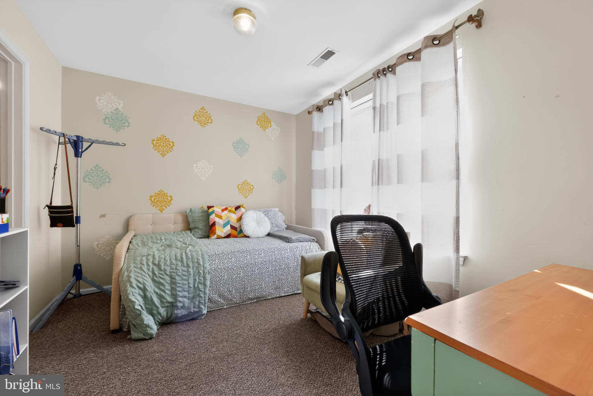 MILL CREEK - Residential