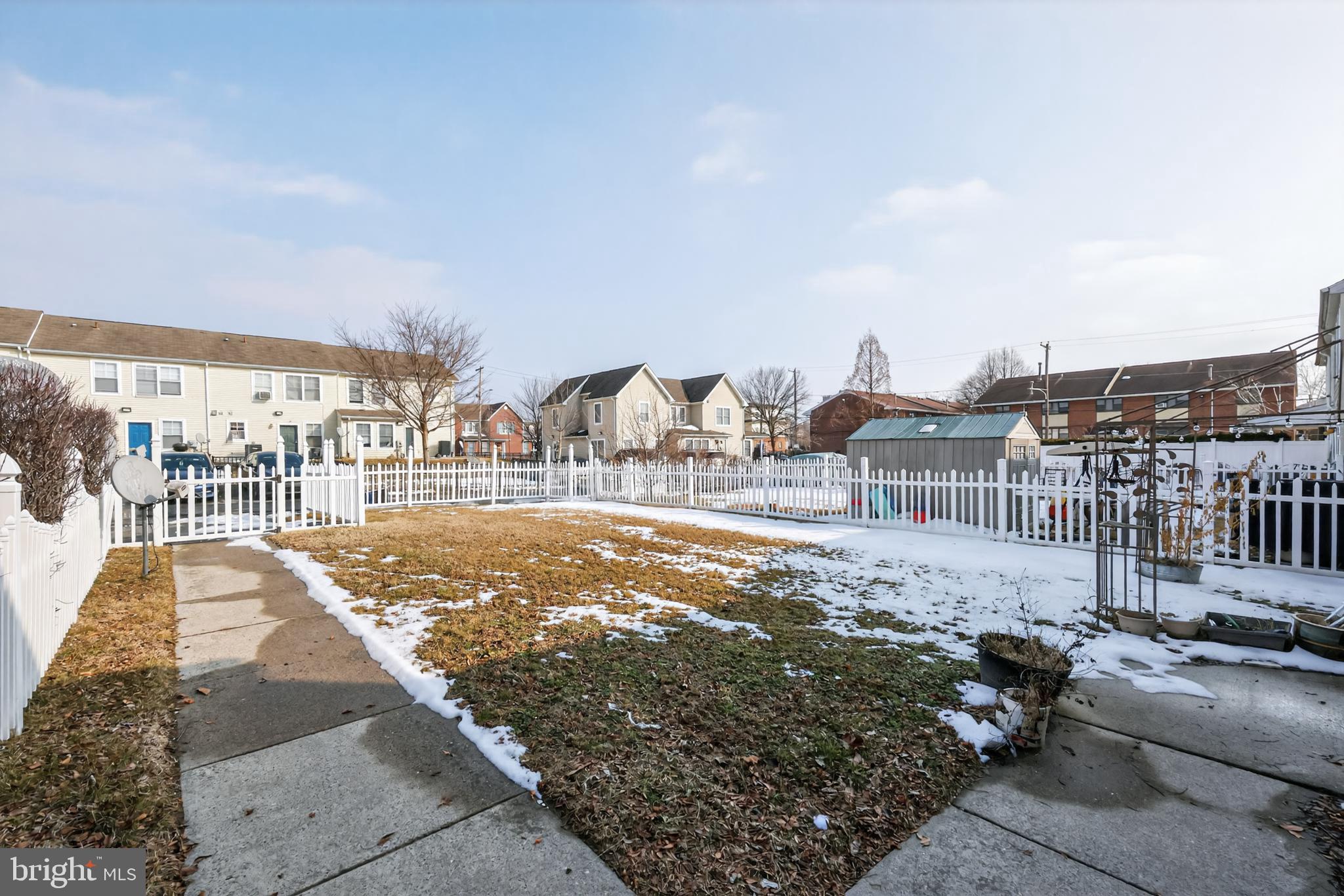 MILL CREEK - Residential