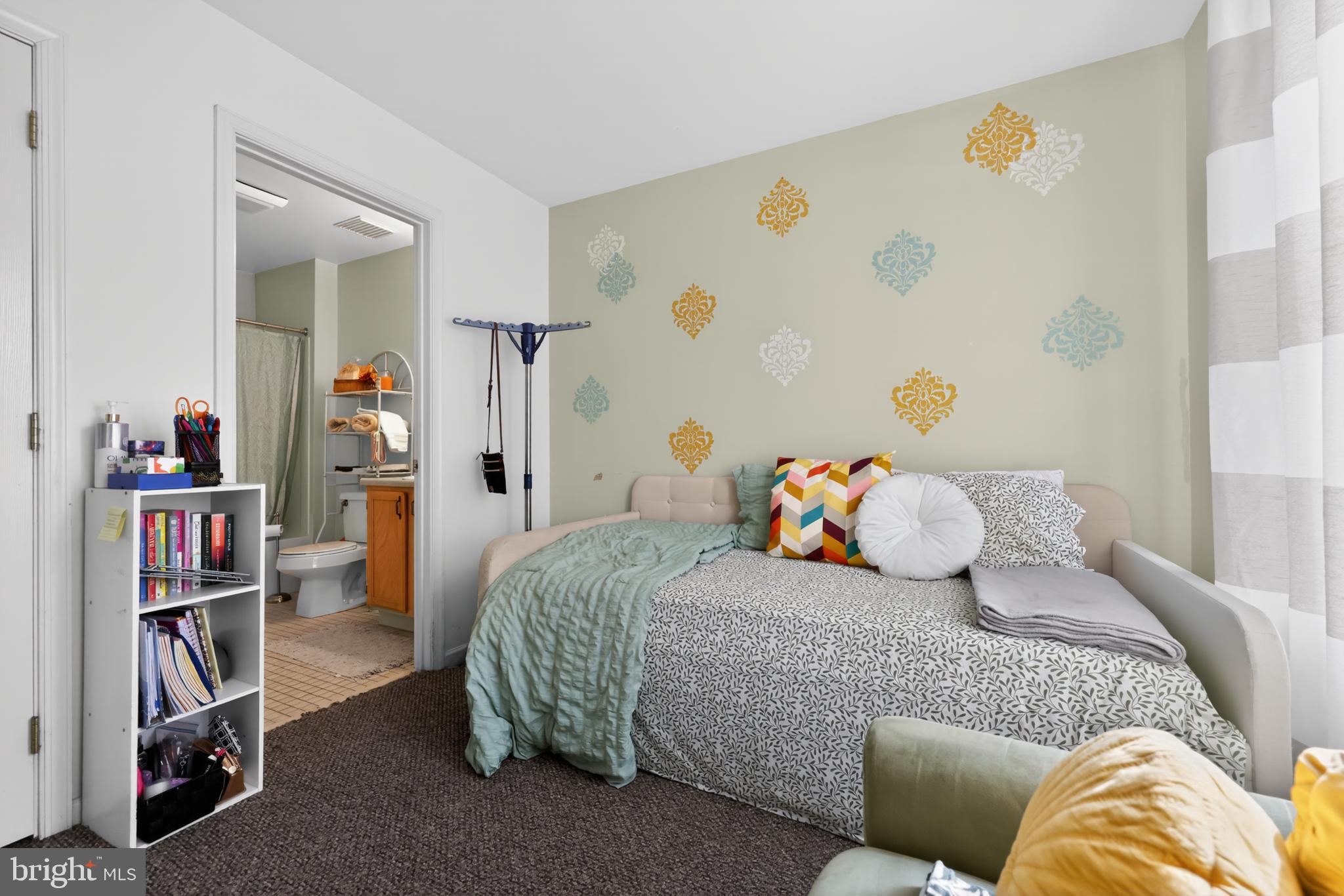 MILL CREEK - Residential