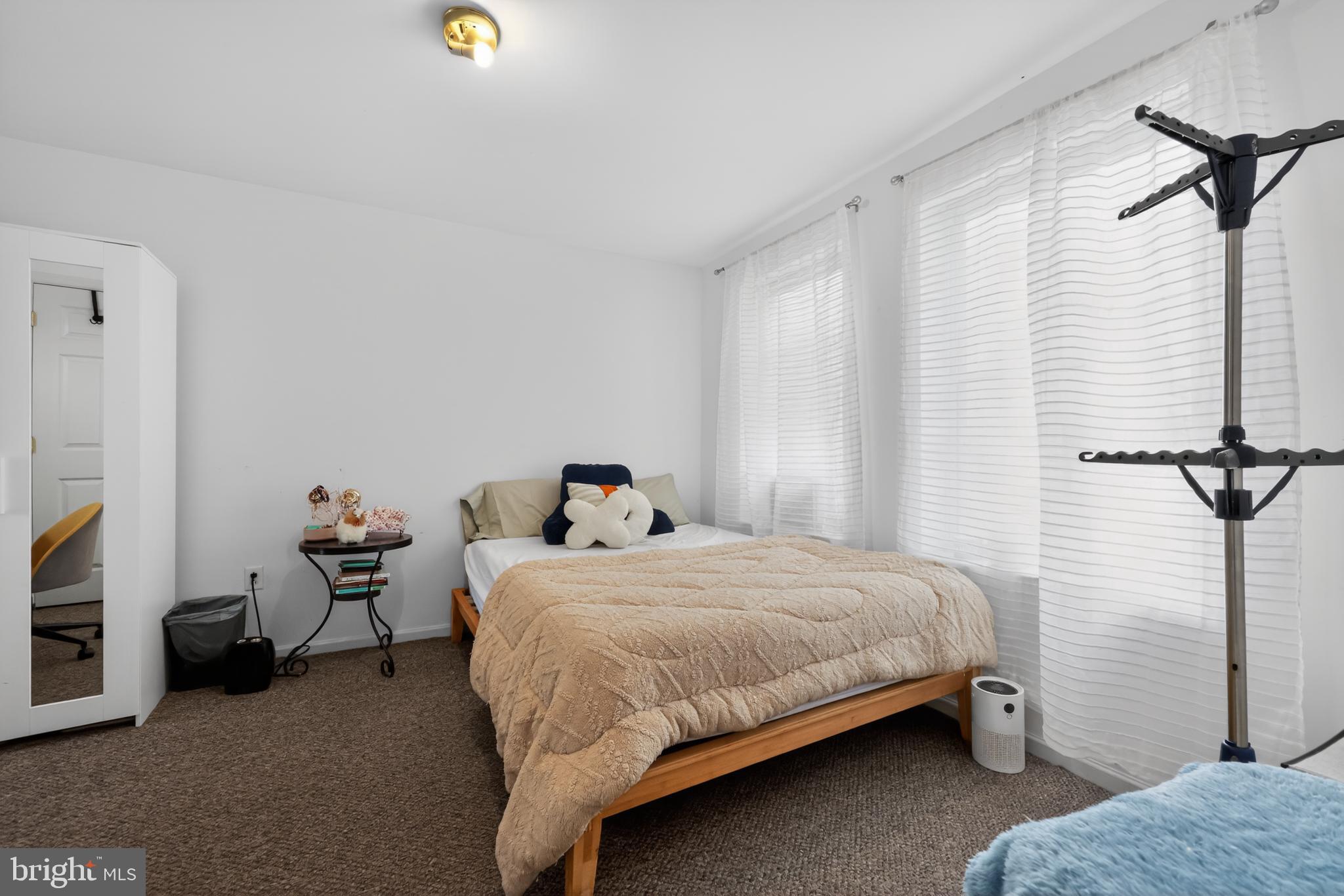 MILL CREEK - Residential