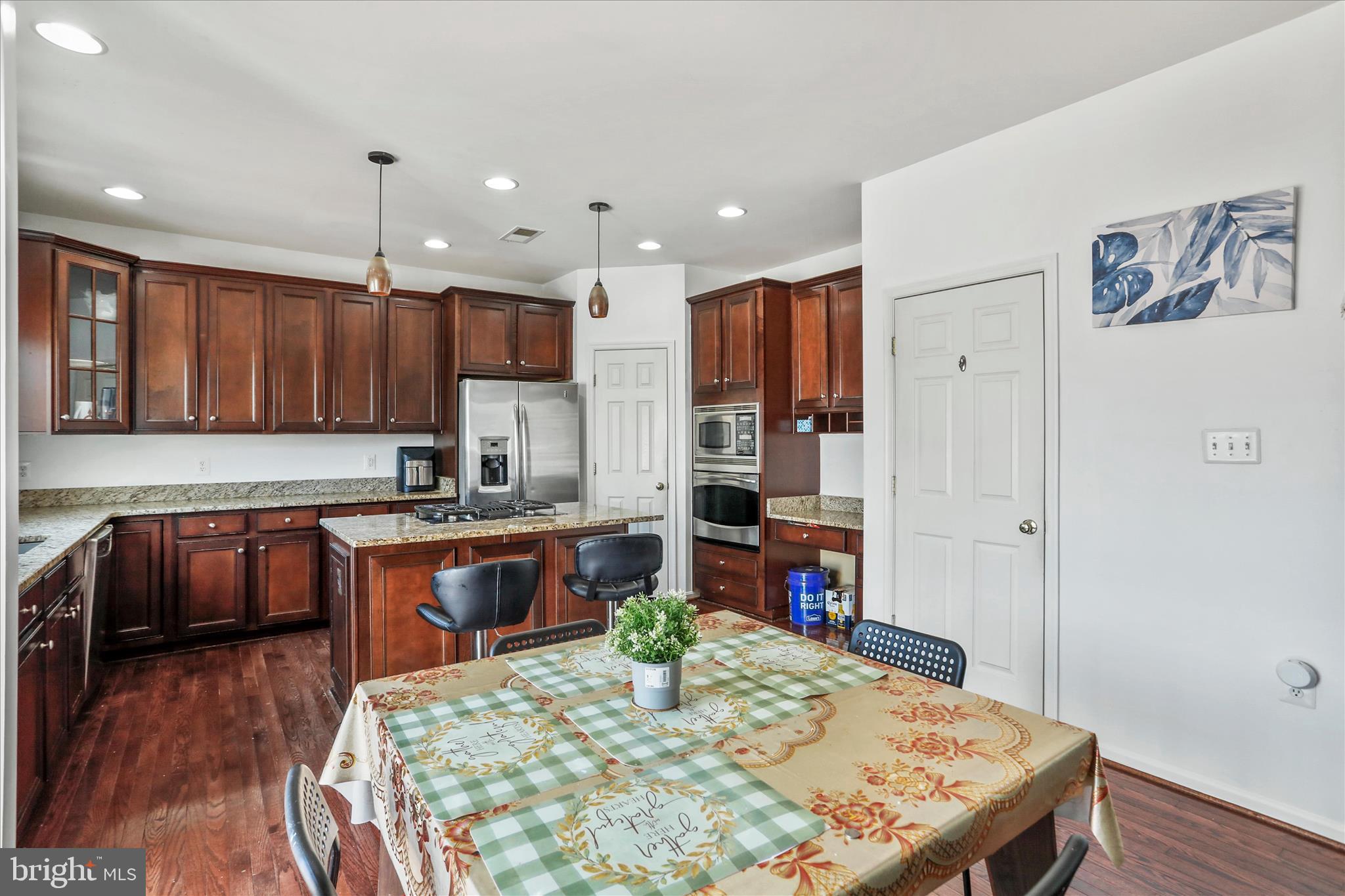 THE GALLERY - Residential Lease