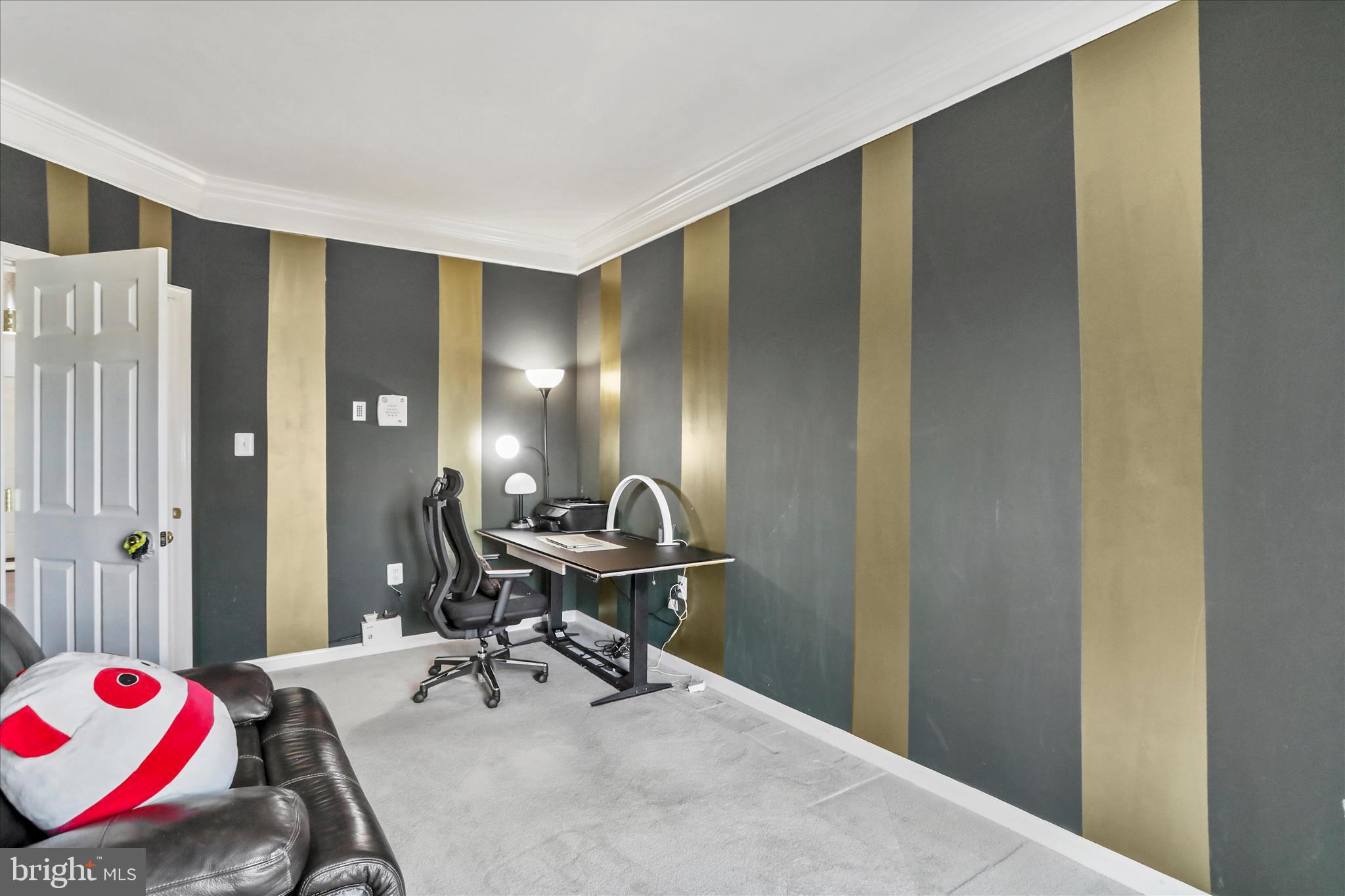 THE GALLERY - Residential Lease