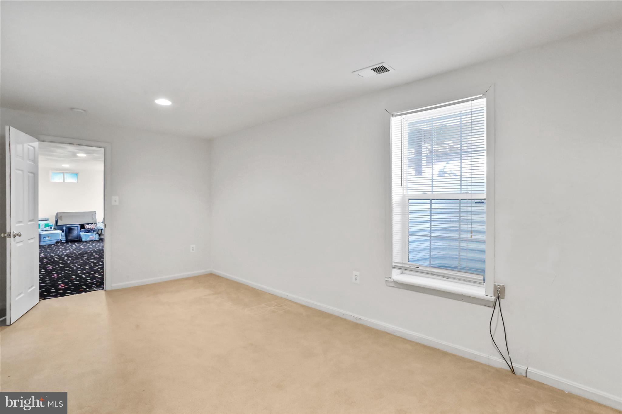 THE GALLERY - Residential Lease