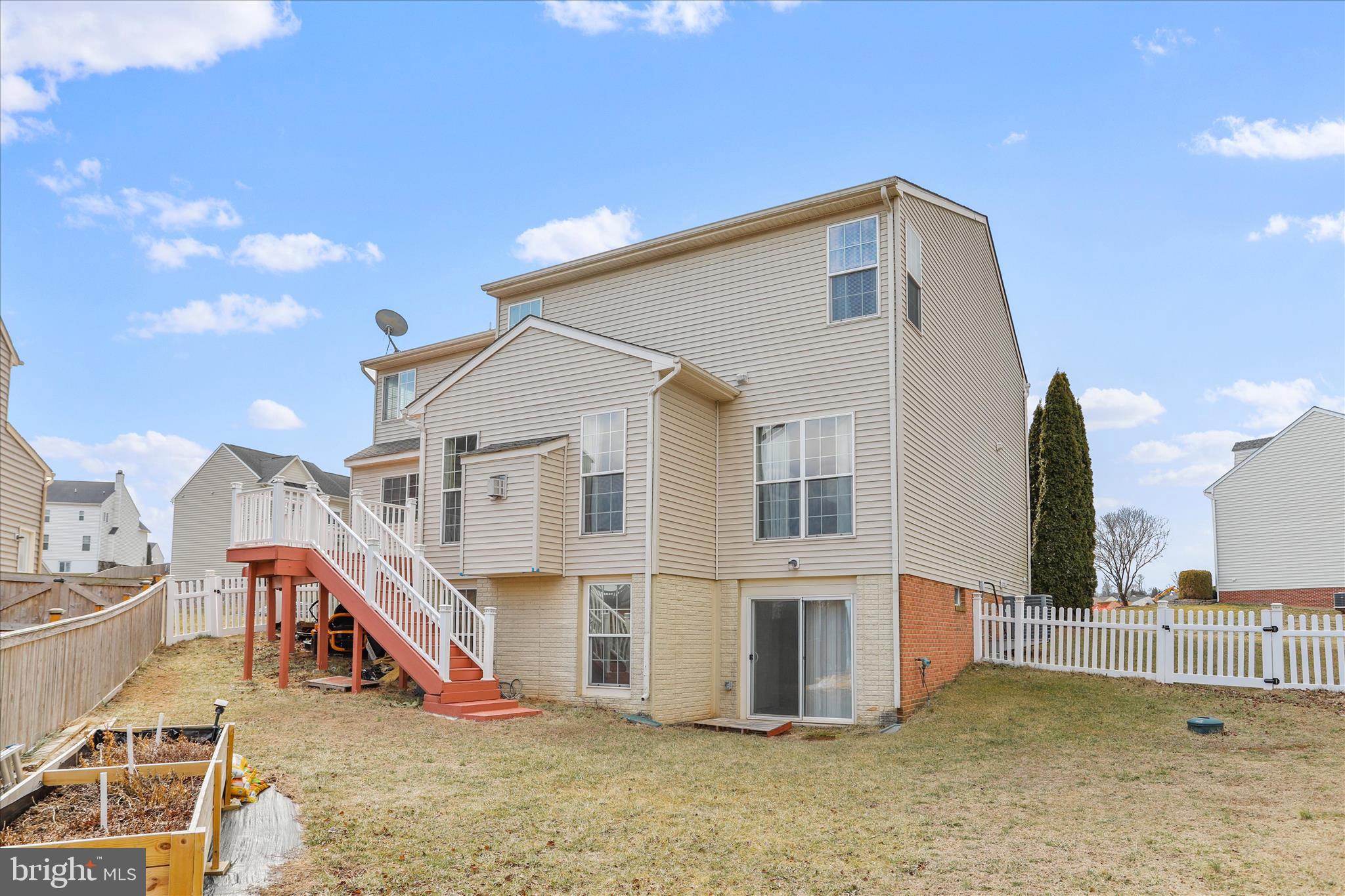 THE GALLERY - Residential Lease