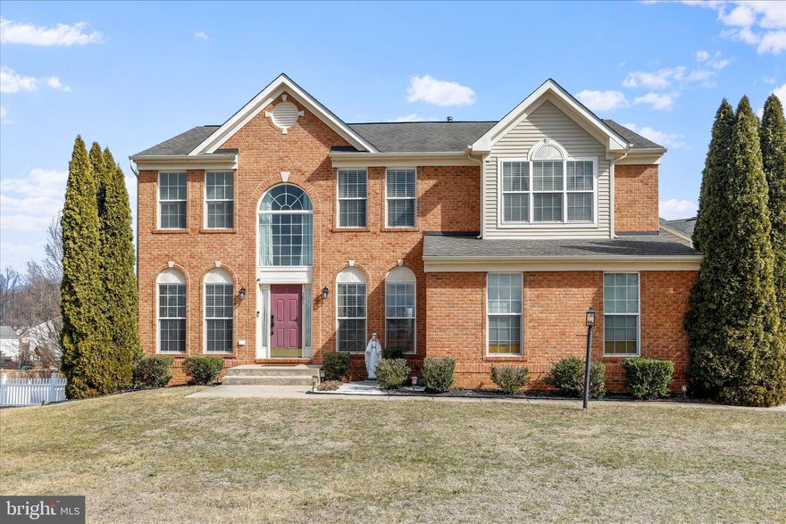 5+bed/3.5 home in the Gallery of Martinsburg with 2 car garage and fully finished basement. The huge master suite features a separate sitting room, walk-in closet and bathroom with soaking tub. Three other generous sized bedrooms and hall bath complete the upstairs. On the main level features  2 story entryway  divided by a dining room and office. The family room with gas log stone fireplace here is open to the gourmet kitchen and there is a bonus room on this level that could serve as a guest room, study or den. Downstairs you will find a huge rec room, a full bath, the 5th bedroom. and a possible 6th bedroom. The house boasts a double car garage and has been recently upgraded with a deck and a privacy fence. Applicant will need to pass criminal background check, eviction and credit check along with 3 times the amount of rent for income qualifications. Agent to provide rental application. NO pets.