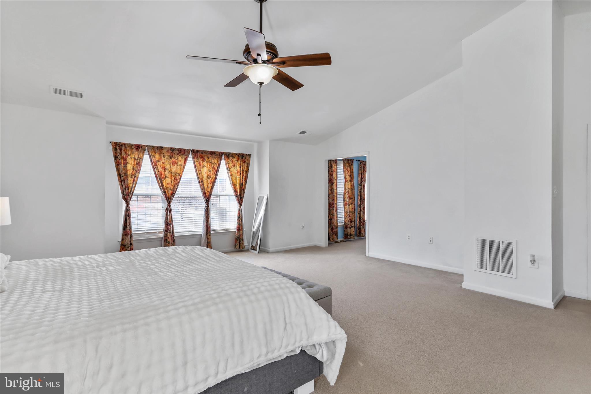 THE GALLERY - Residential Lease