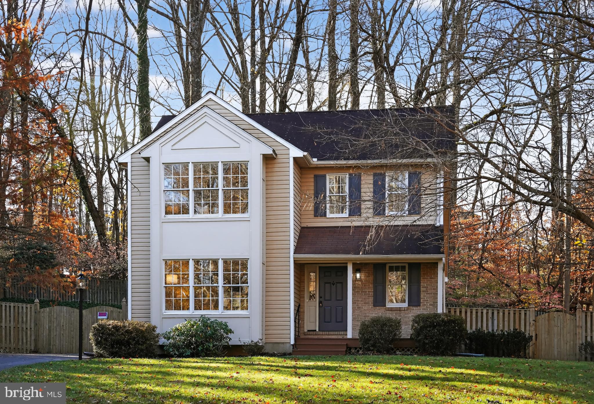 MEADOW WOODS - Residential