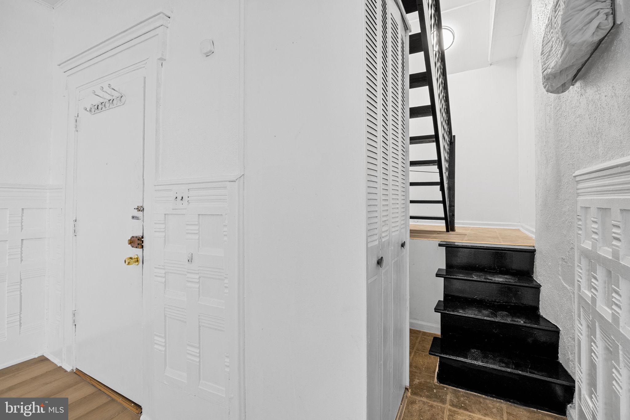 WASHINGTON SQ WEST - Residential Lease