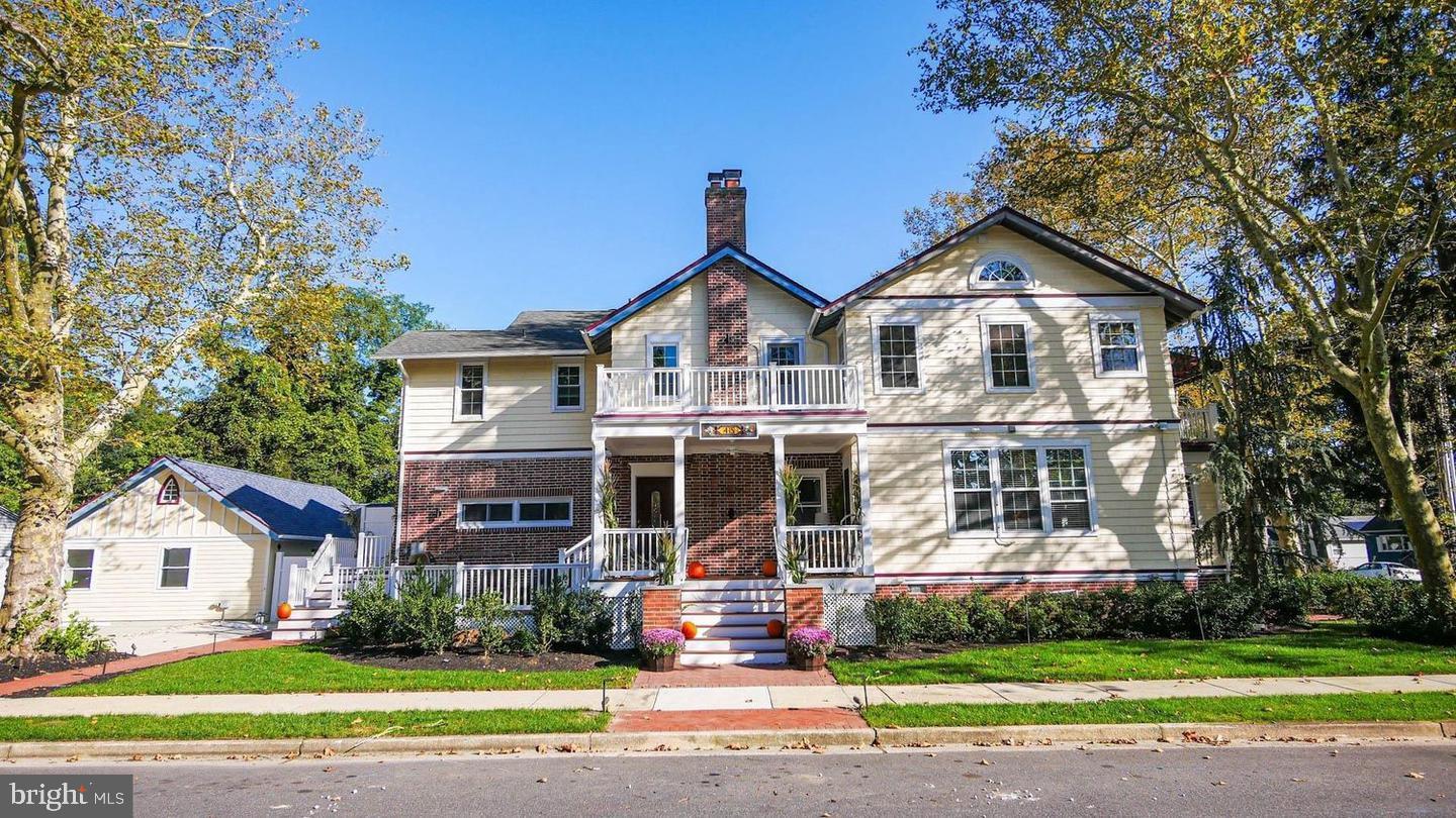 415 W NEW YORK AVENUE 2