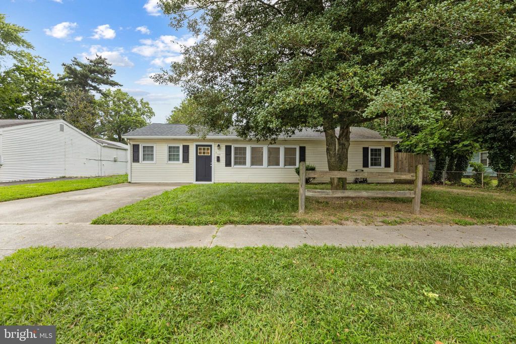 Photo of 135 Woodbrook Road, DOVER, DE 19901 (MLS # DEKT2040154)