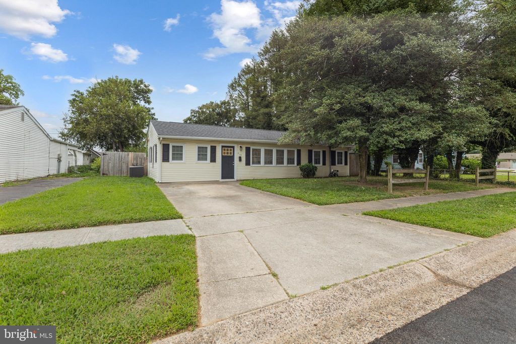 Photo of 135 Woodbrook Road, DOVER, DE 19901 (MLS # DEKT2040154)