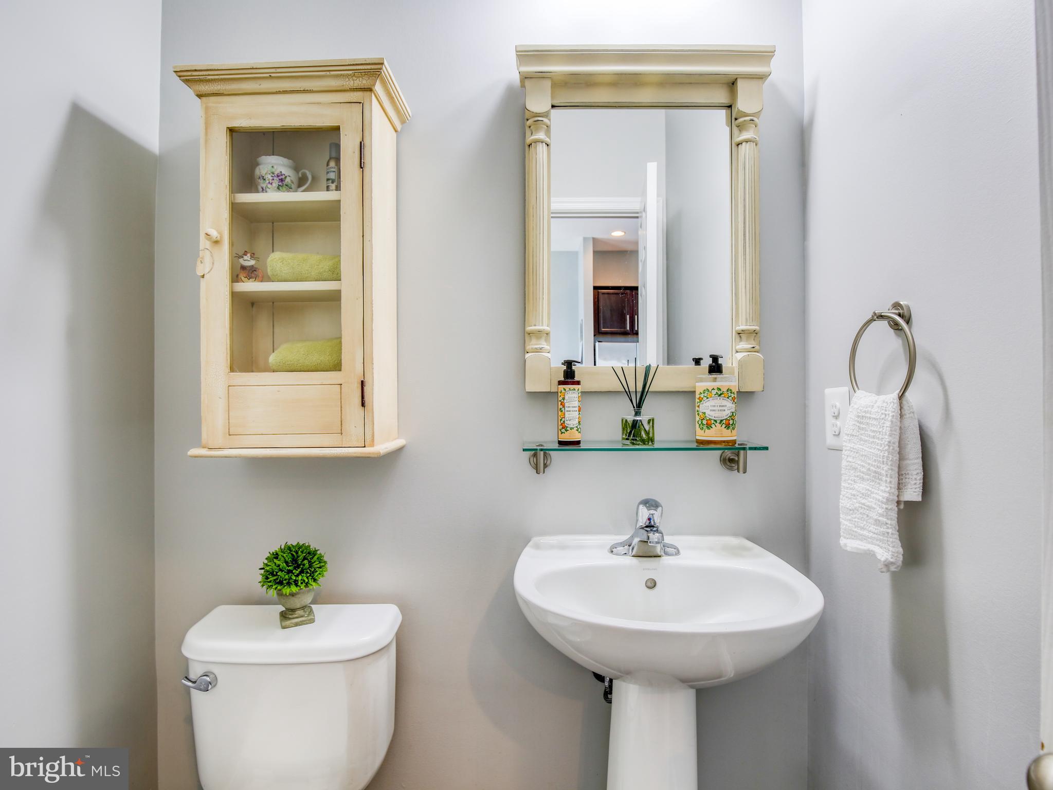 FIELDSTONE - Residential Lease