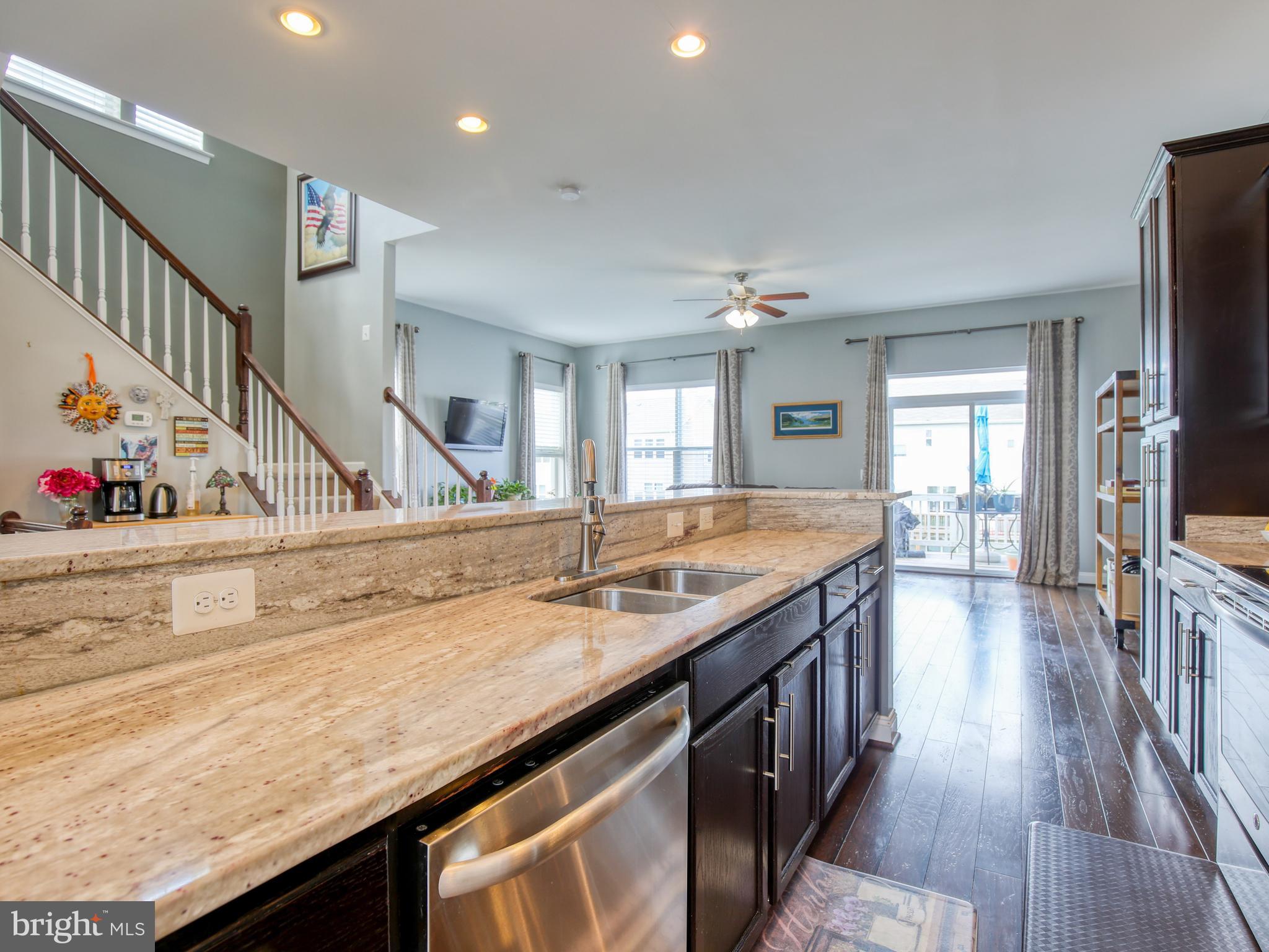 FIELDSTONE - Residential Lease