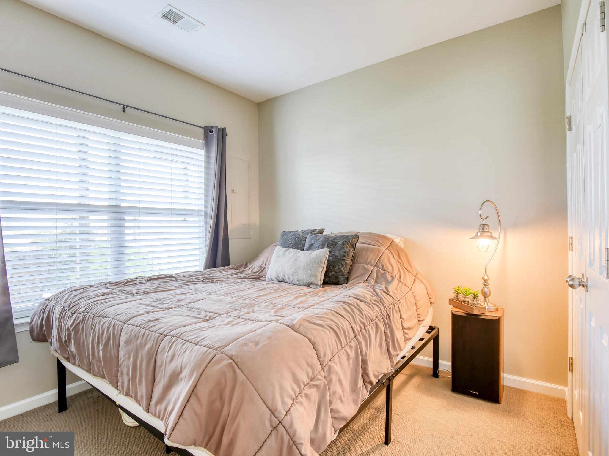 FIELDSTONE - Residential Lease