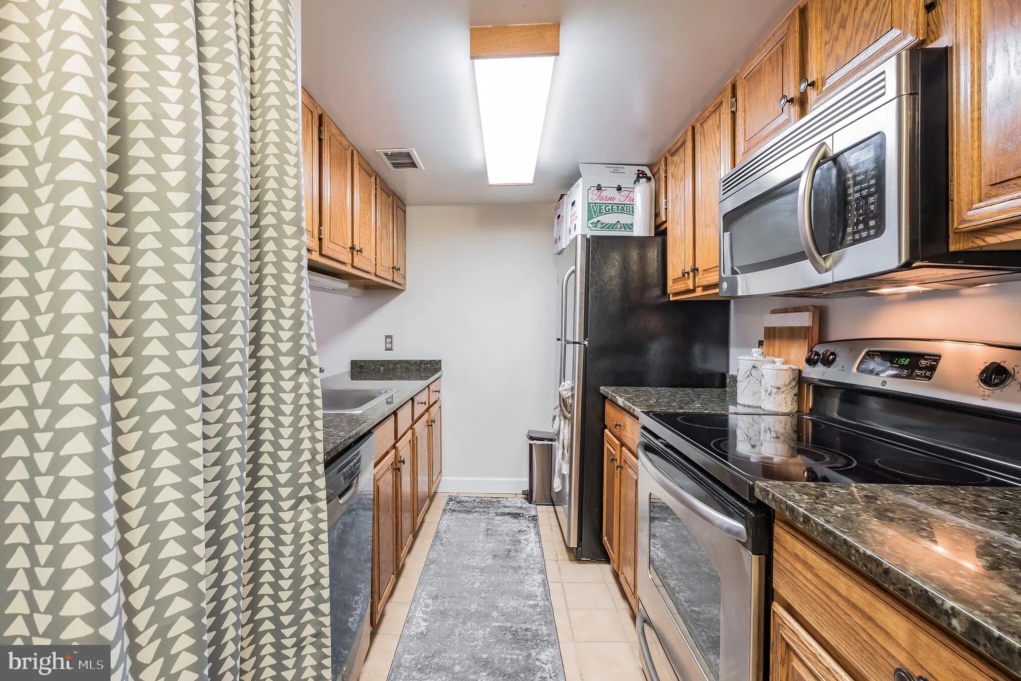 Philadelphia, Pennsylvania 19106, United States, 1 Bedroom Bedrooms, ,1 BathroomBathrooms,Residential,Active,29274