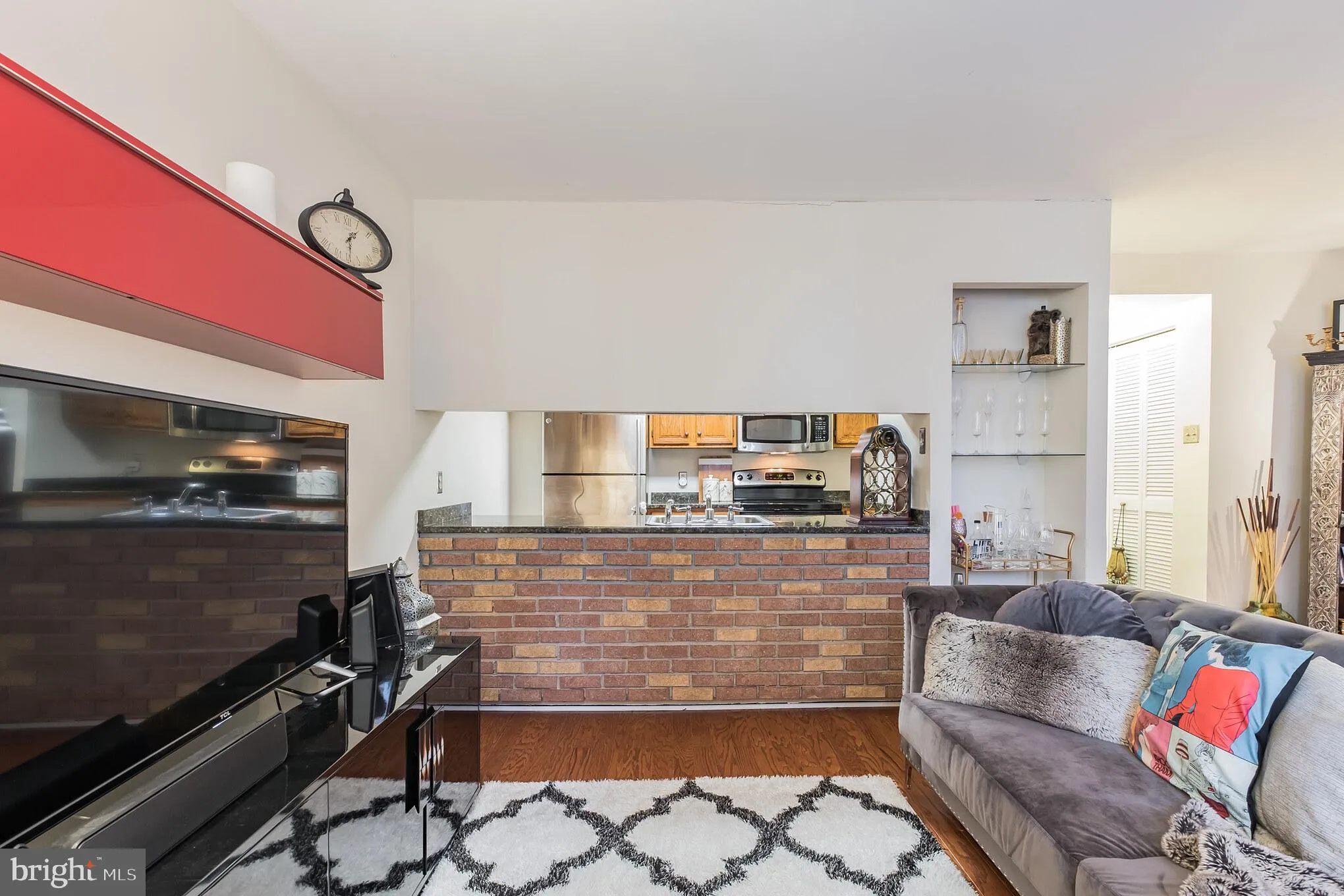 Philadelphia, Pennsylvania 19106, United States, 1 Bedroom Bedrooms, ,1 BathroomBathrooms,Residential,Active,29274