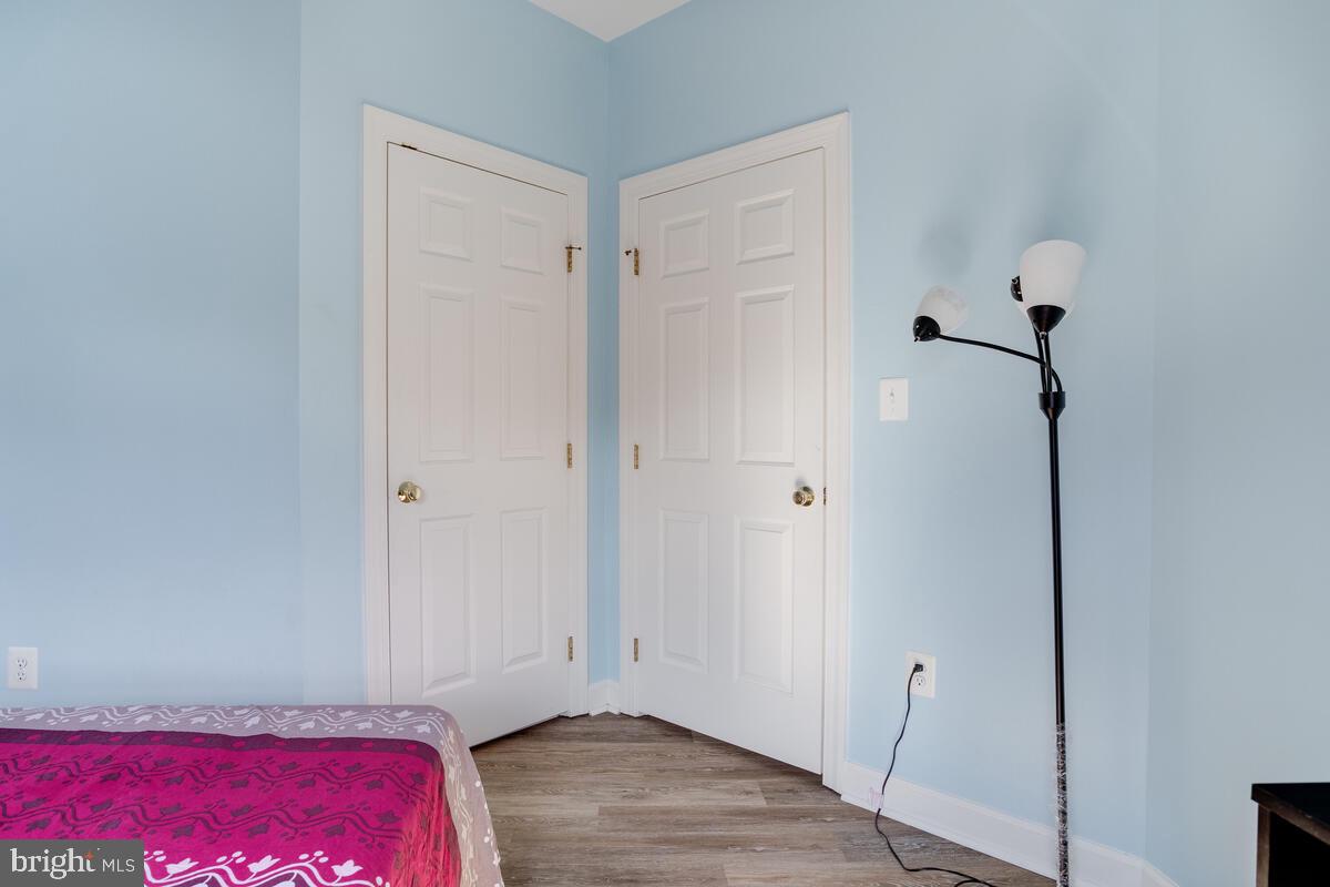 WAVERLY WOODS - Residential