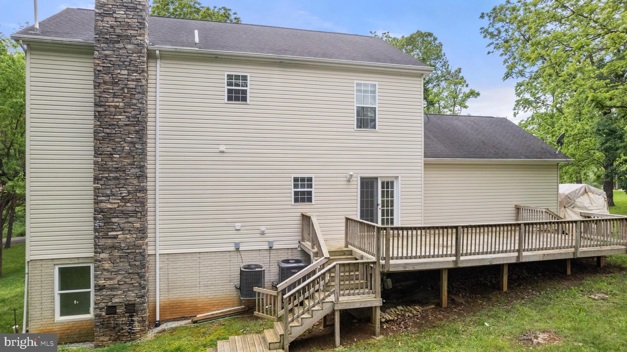 JOHN BROWN FARM - Residential