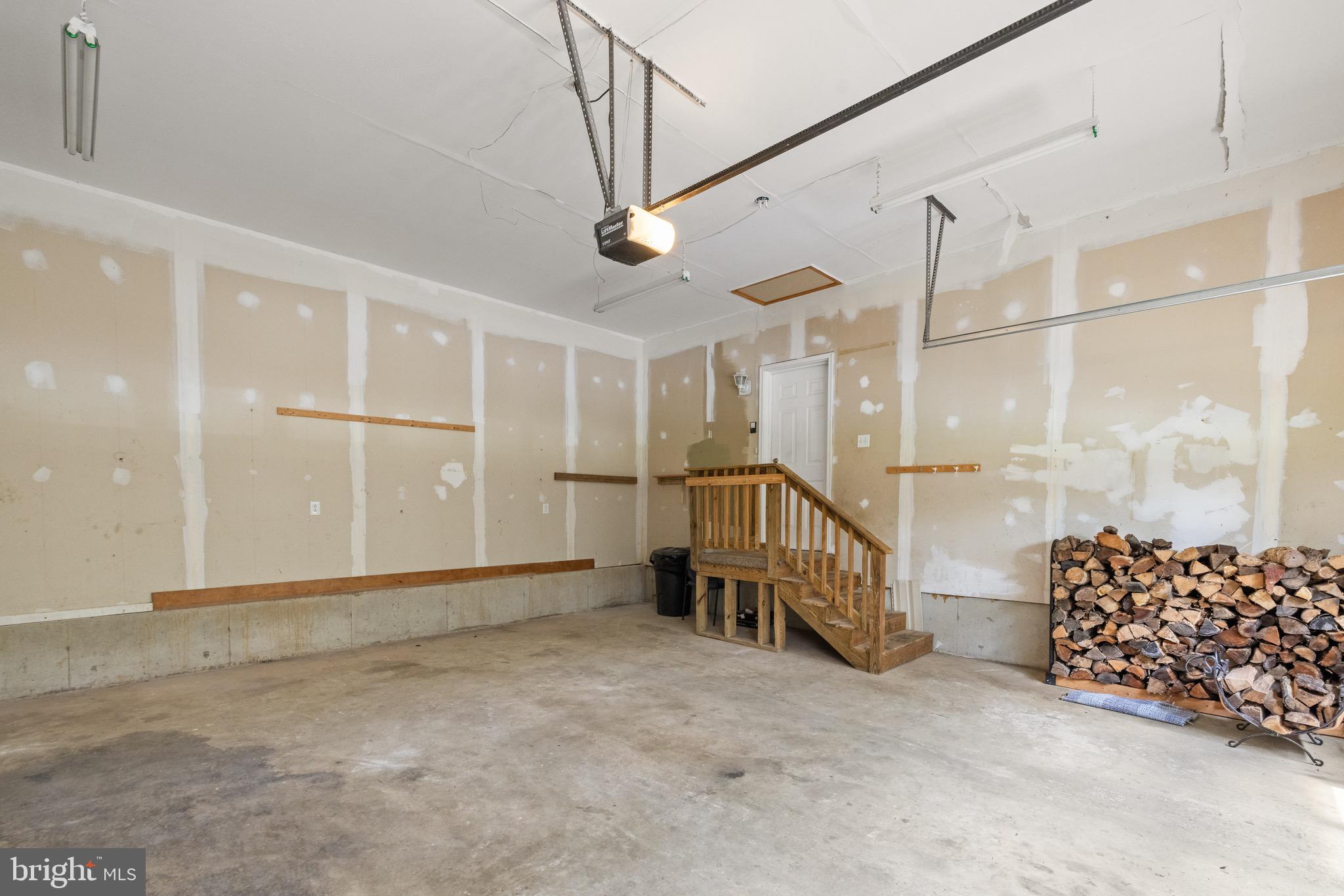 JOHN BROWN FARM - Residential