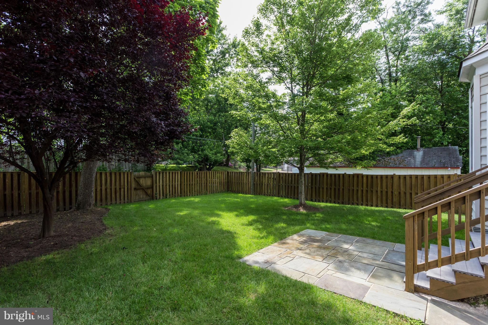 ARLINGTON HEIGHTS - Residential