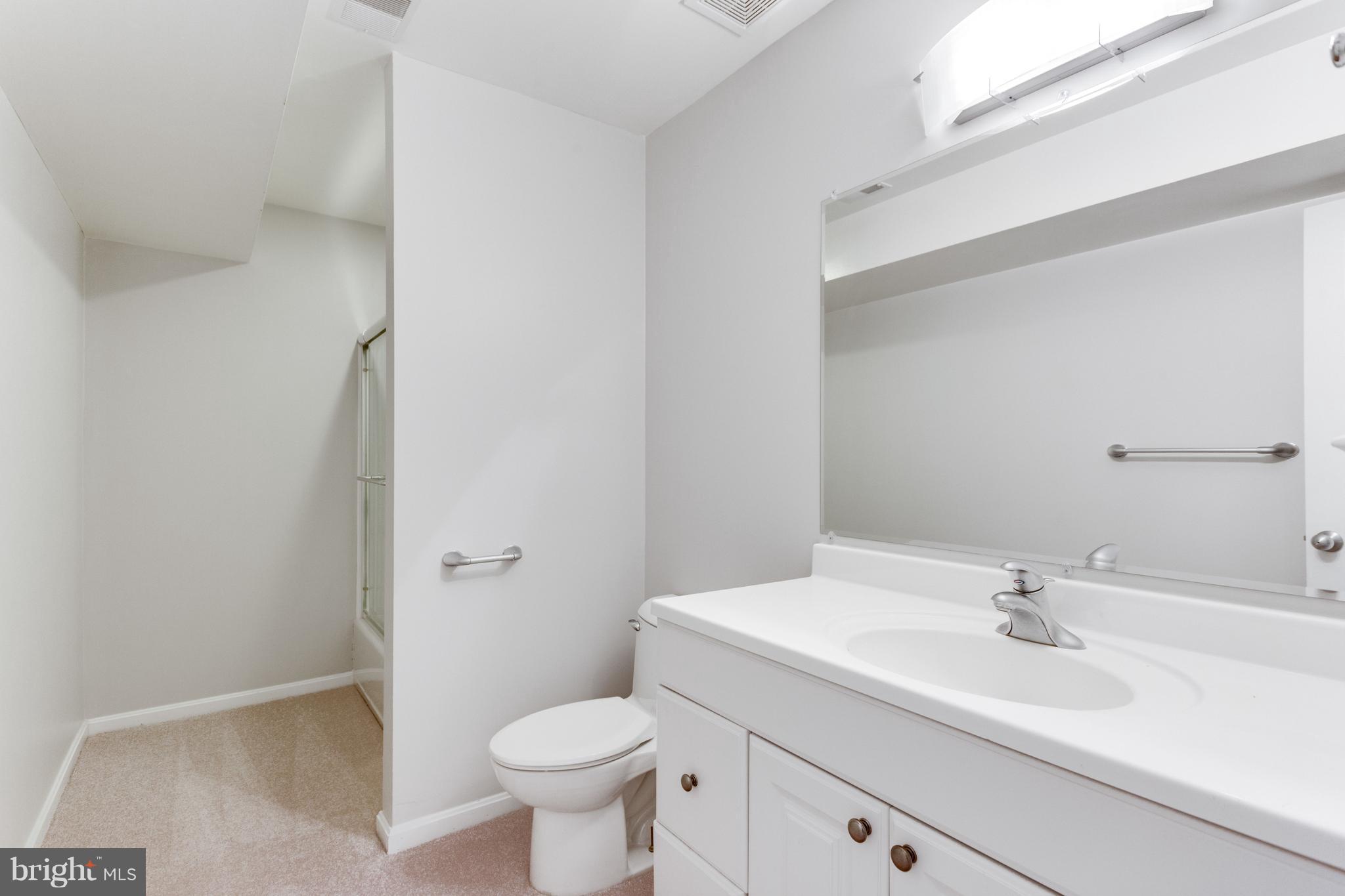 ARLINGTON HEIGHTS - Residential