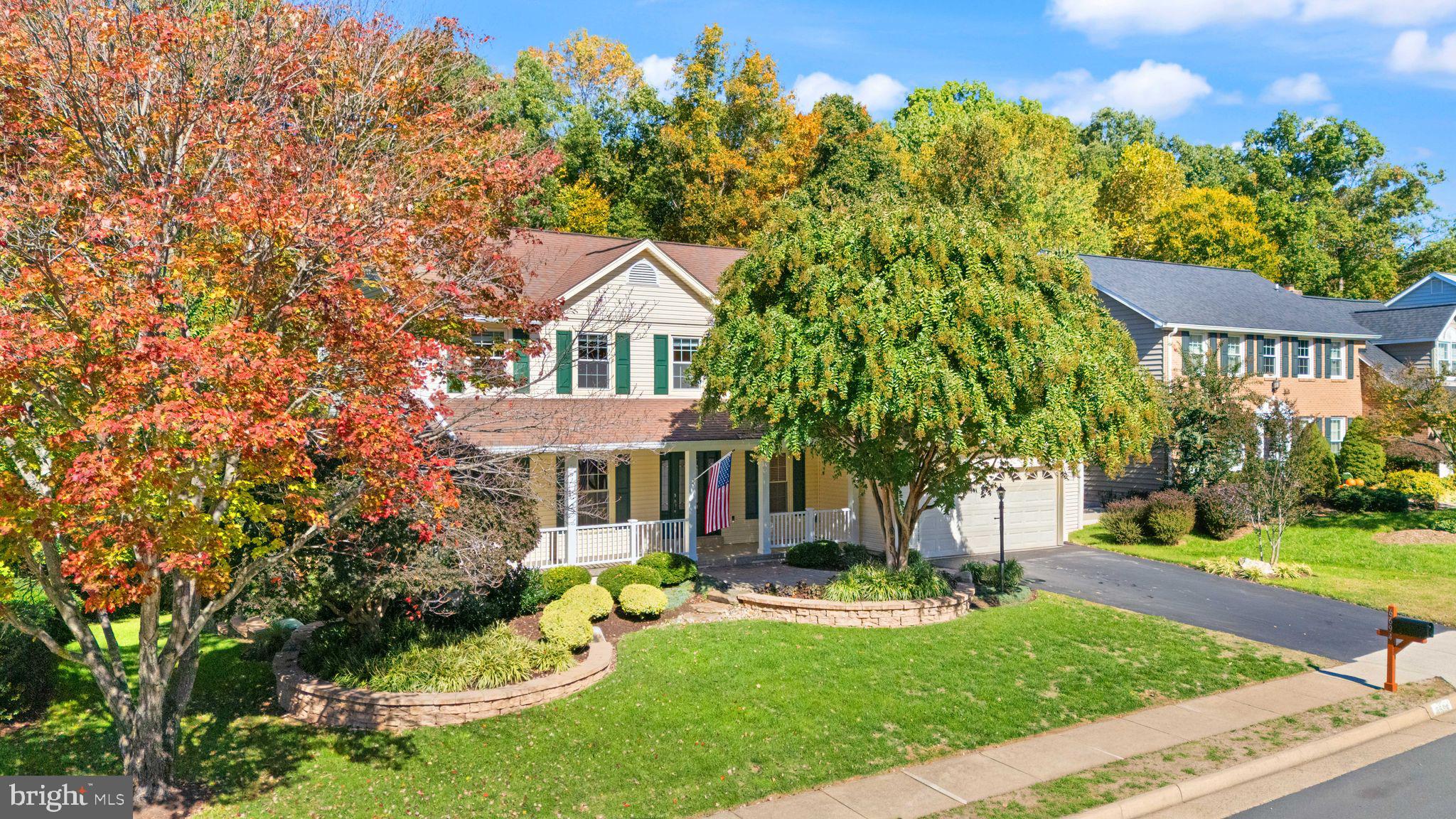 6694 STONEBROOK DRIVE