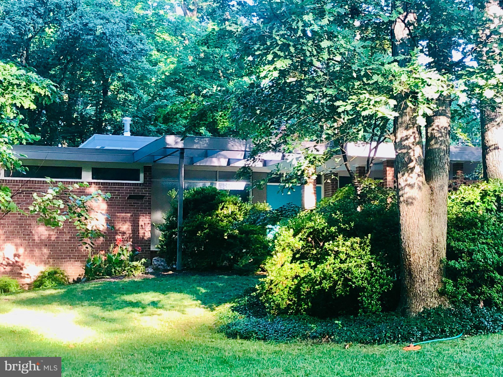 MANTUA HILLS - Residential Lease