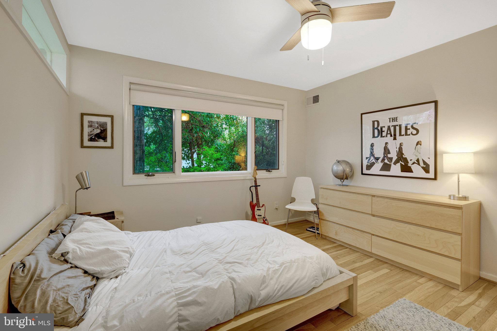 MANTUA HILLS - Residential Lease