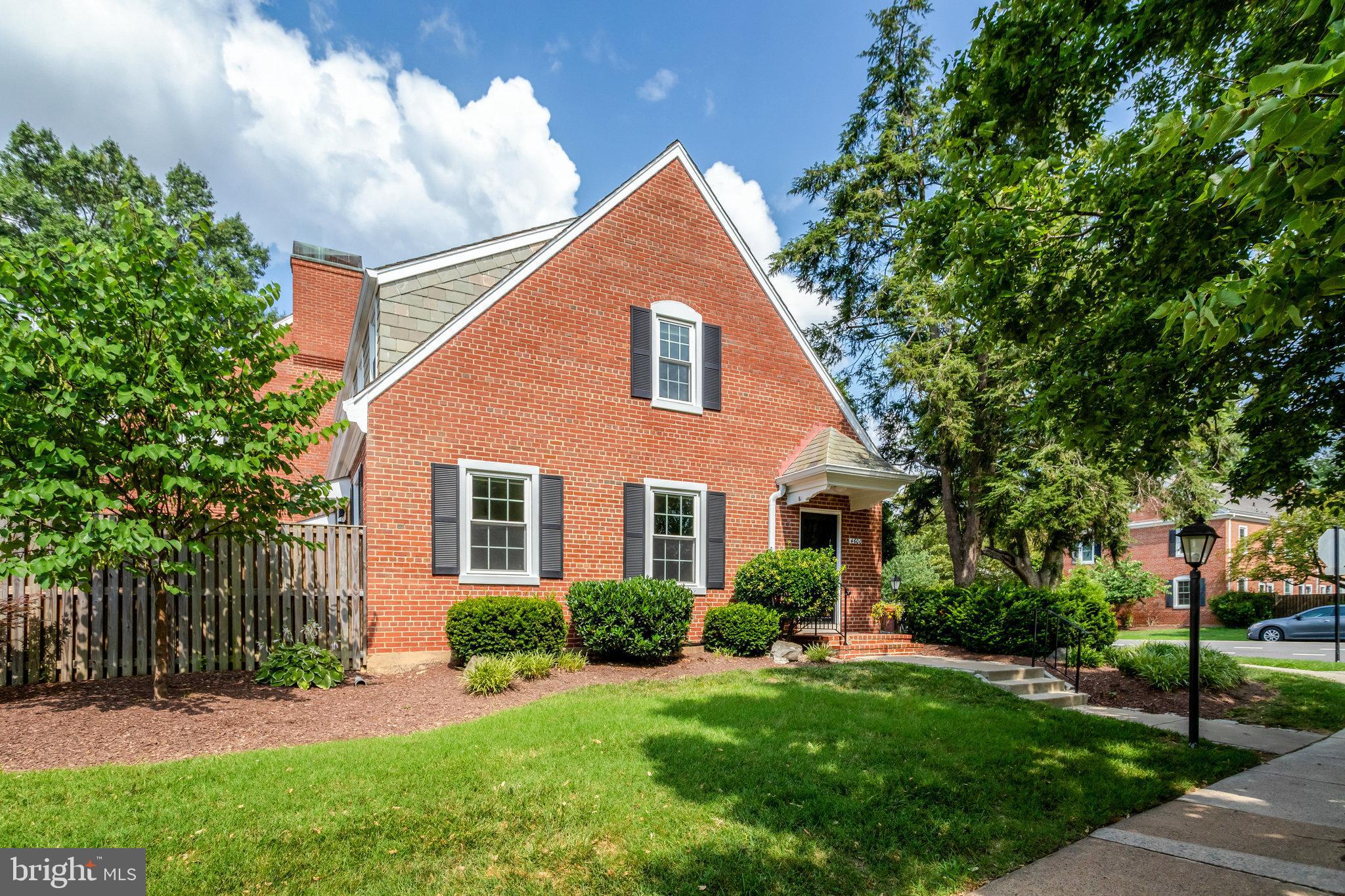 FAIRLINGTON MEWS - Residential