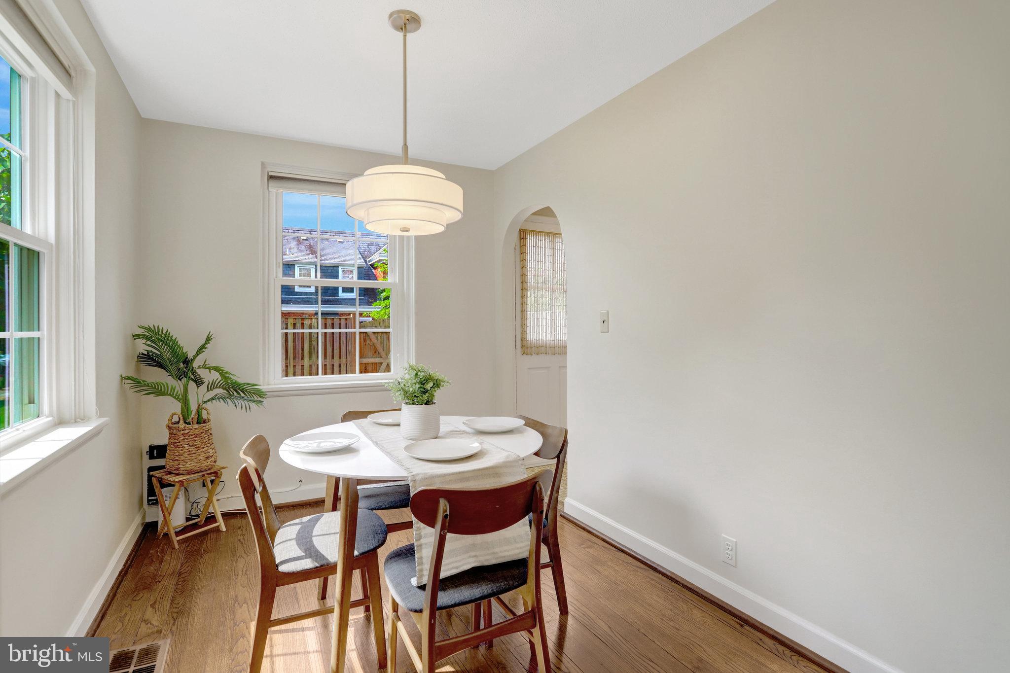 FAIRLINGTON MEWS - Residential