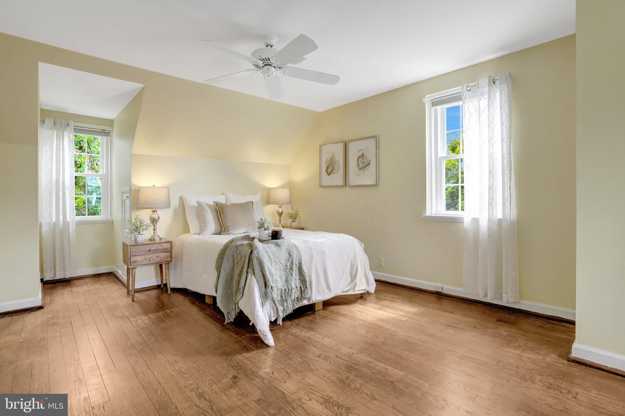 FAIRLINGTON MEWS - Residential