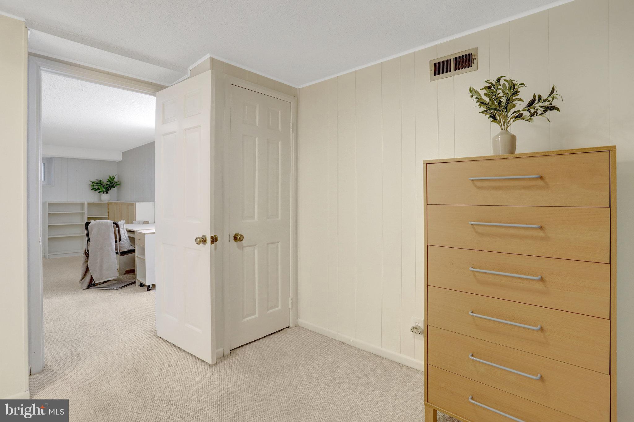 FAIRLINGTON MEWS - Residential