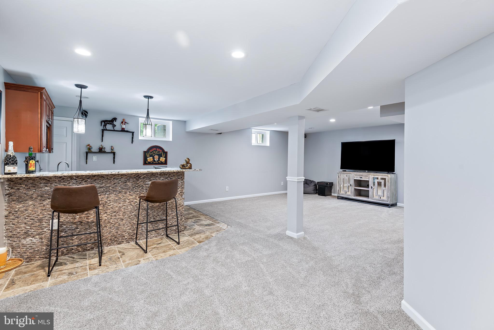 MILLS FARM - Residential