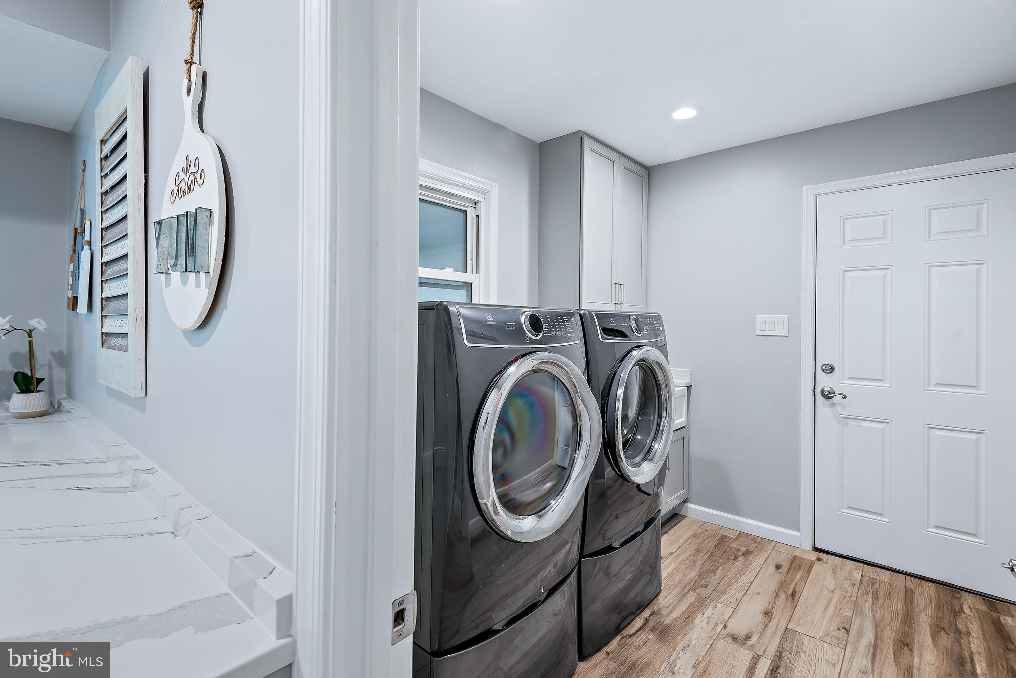 MILLS FARM - Residential