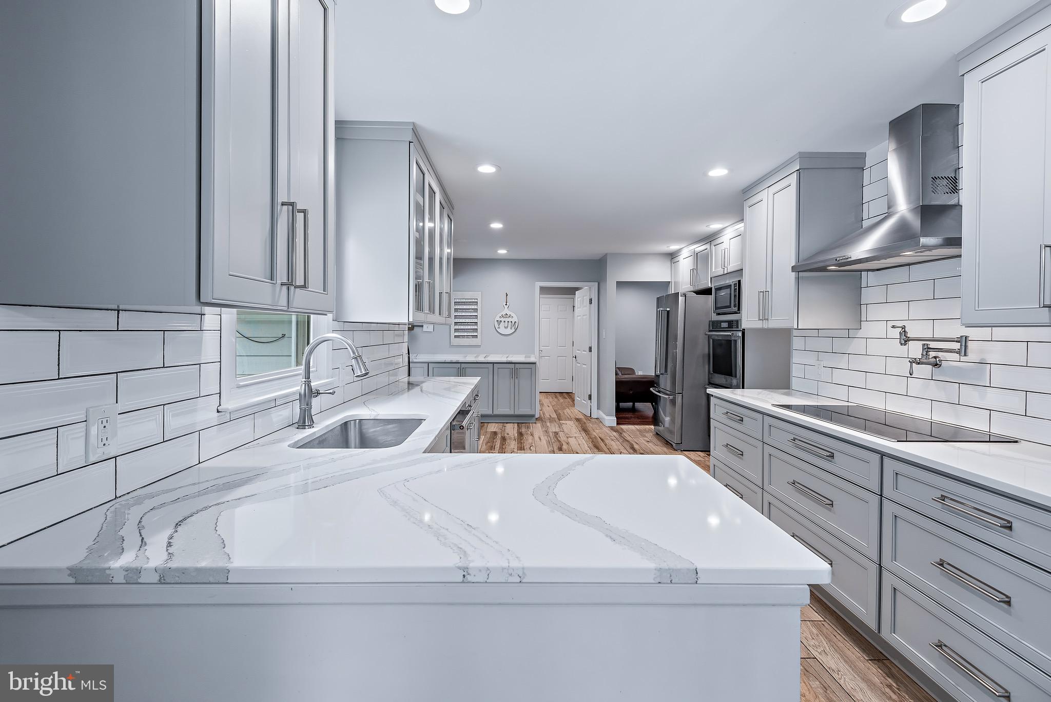 MILLS FARM - Residential