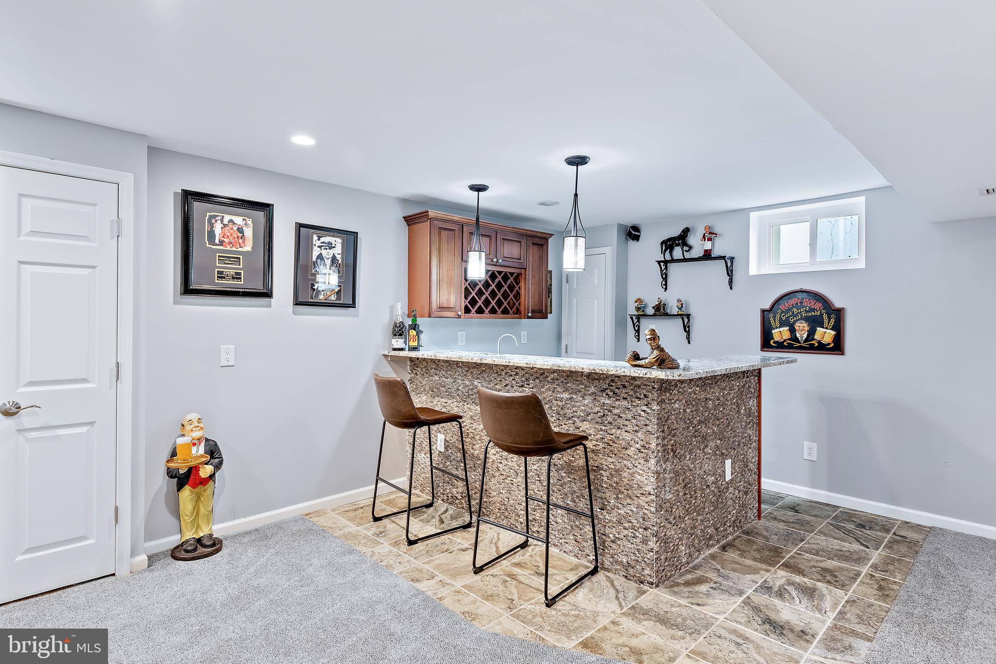 MILLS FARM - Residential